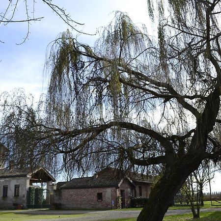 Agriturismo Fiamberta Bed & Breakfast Certosa di Pavia Bagian luar foto