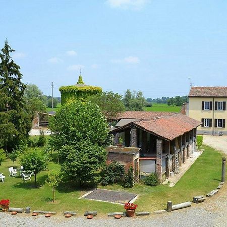 Agriturismo Fiamberta Bed & Breakfast Certosa di Pavia Bagian luar foto